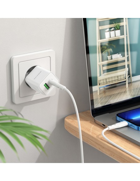 Borofone : Cargador de red BN7 QuickCharge 3.0 (1 x USB-C + 1 x USB-A) 20W - blanco (blíster)